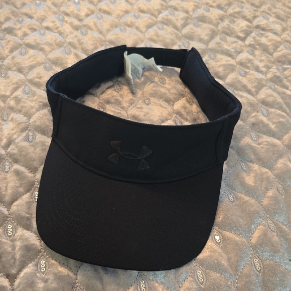 Under Armour Classic Black Sports Visor - Picture 1 of 1